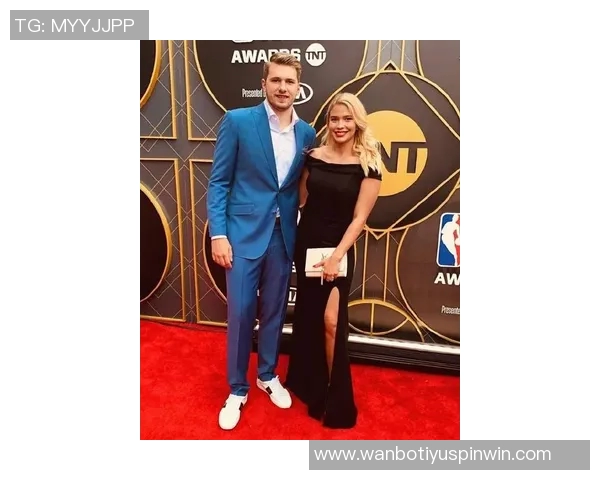 东契奇喜迎第二女儿命名为马特奥奥斯汀东契奇传递幸福时刻 东契奇喜迎第二女儿命名为马特奥奥斯汀东契奇传递幸福时刻