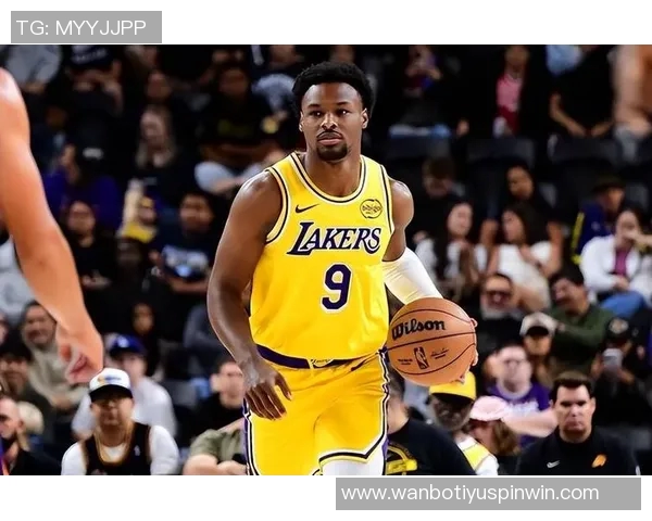 杨毅点评詹姆斯建功无数布朗尼在NBA面临巨大挑战